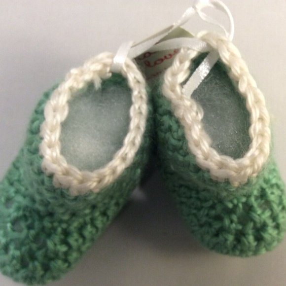 Set of 2 Hand Made Knitted Crocheted Infant Baby Booties Boots Slippers Shower - Picture 6 of 12